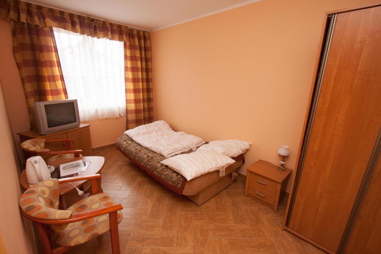 Dom Wczasowy Alka Dziwnów Kültér fotó